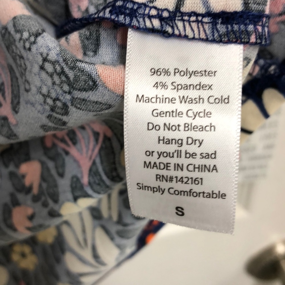 LulaRoe Randy Shirt - Picture 3 of 3
